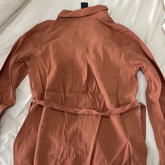Burnt orange Banana Republic button up shirt size small. - Picture 4 of 4